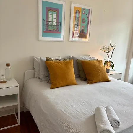 Luxury In Baixa Проживання в сім'ї